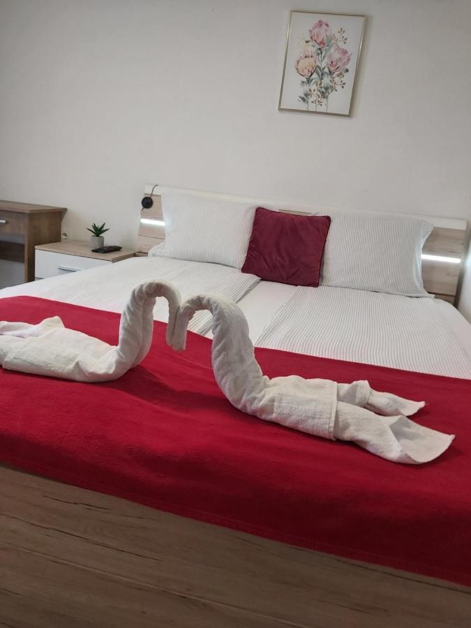 Rooms Panda 马里博尔 客房 照片